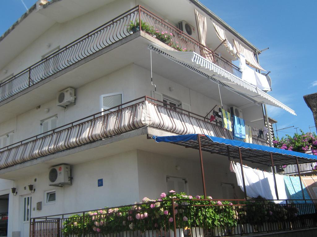 Apartments Culav Makarska Bagian luar foto