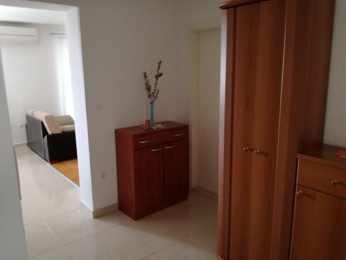 Apartments Culav Makarska Bagian luar foto
